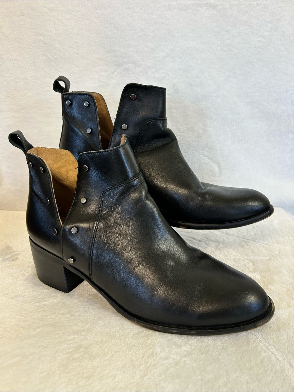 Franco Sarto Women's Boots Size 7.5M Black Richland Leather Almond Toe Pull On